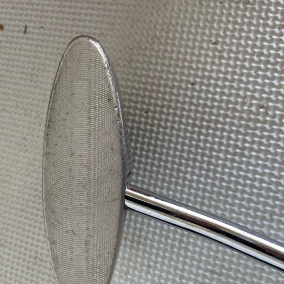 The mallet thing natural golf putter RH 35” in excellent condition - Picture 5 of 8
